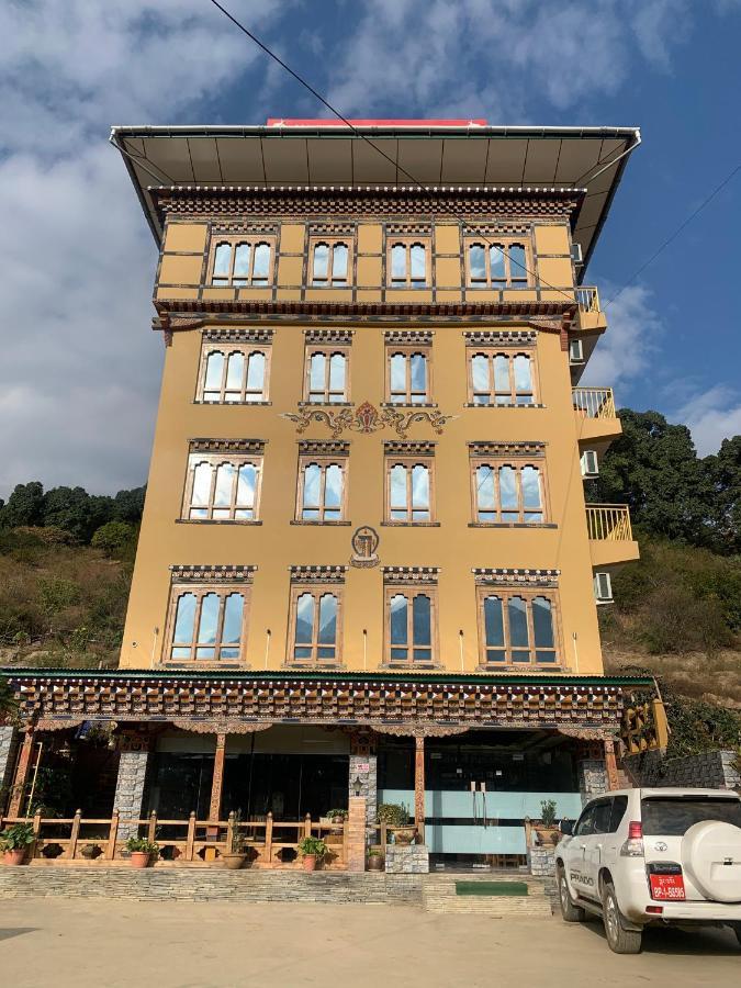 White Dragon Hotel Punakha Esterno foto